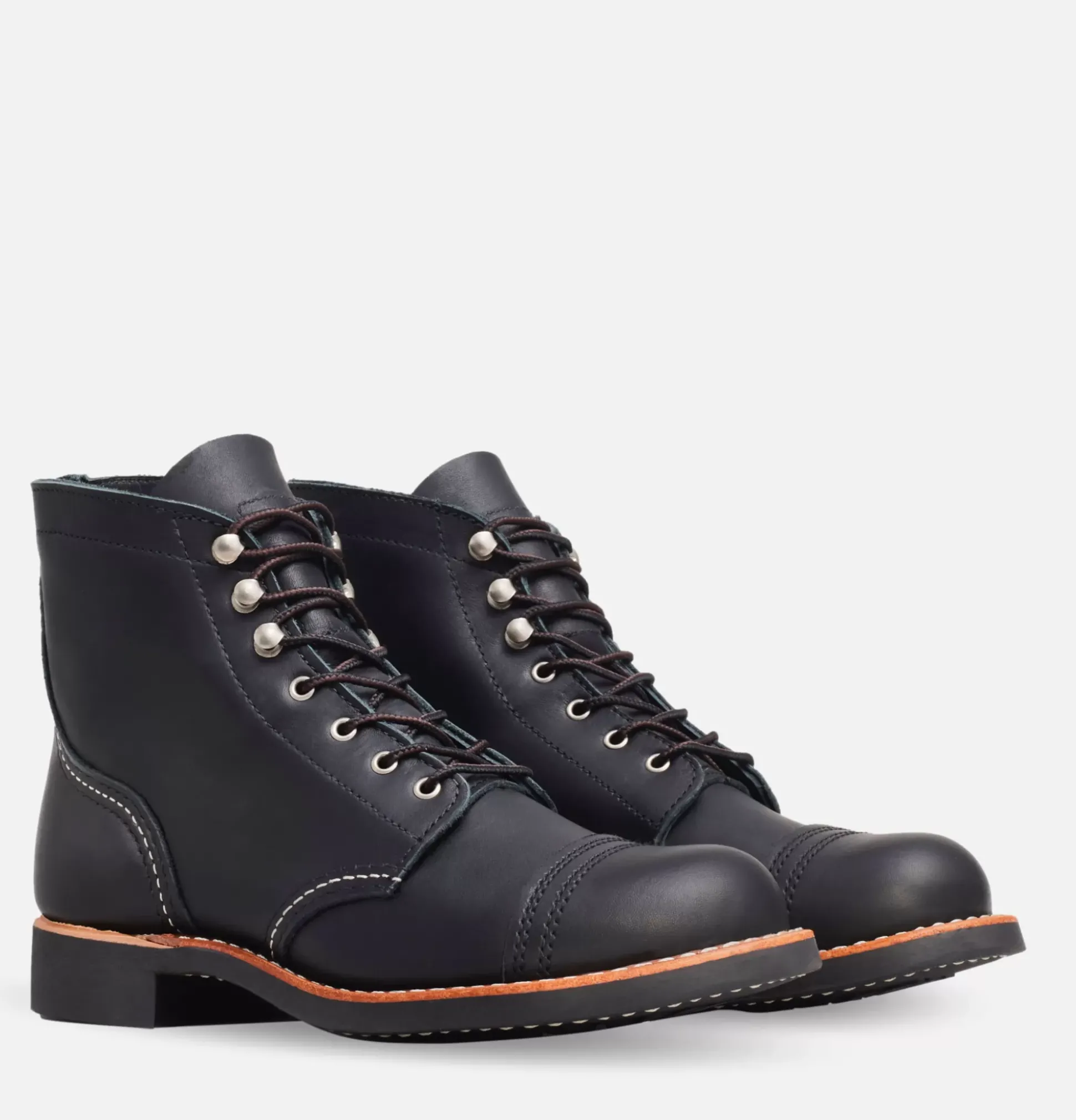 3366 - Iron Ranger Black