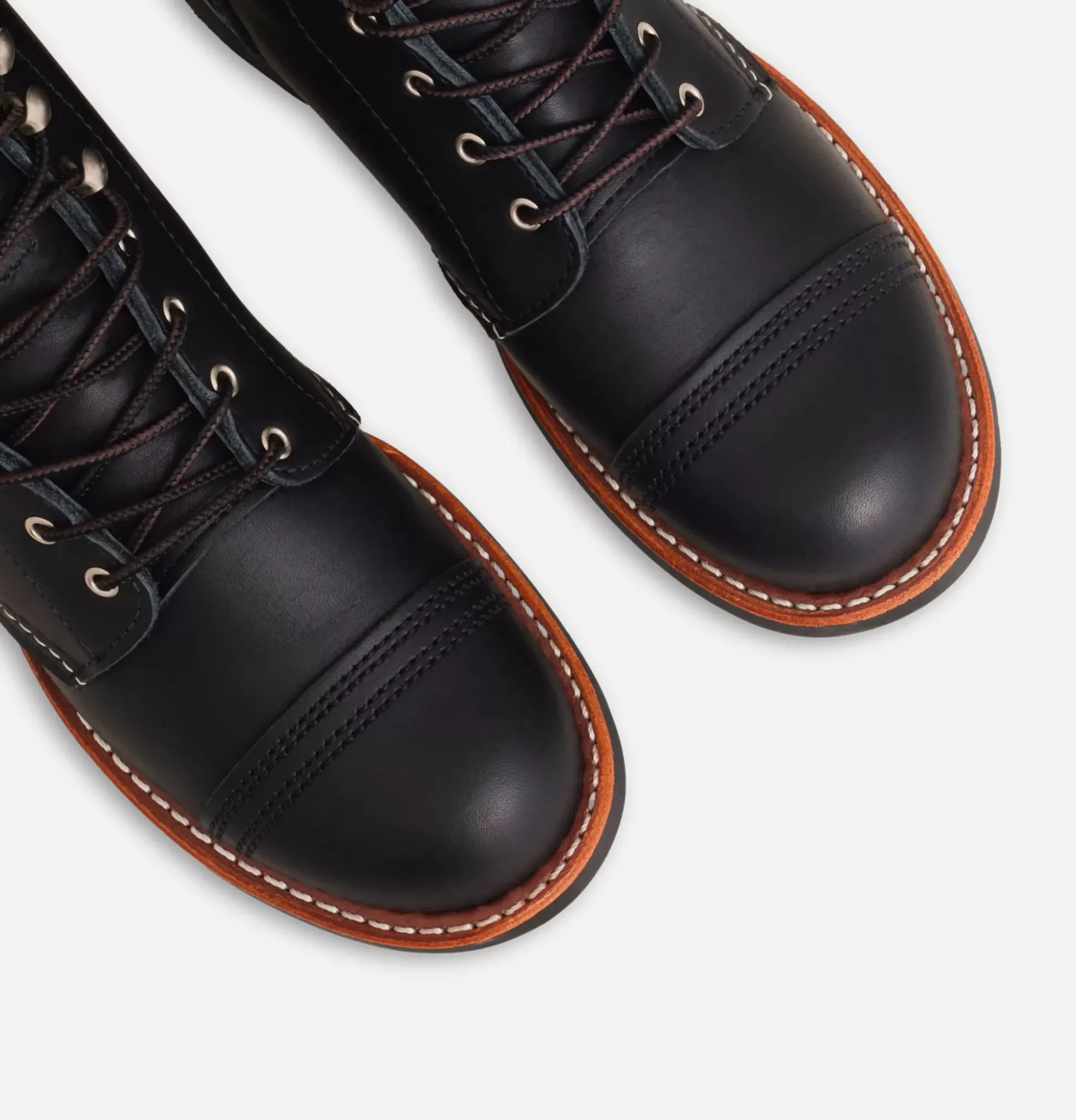 3366 - Iron Ranger Black
