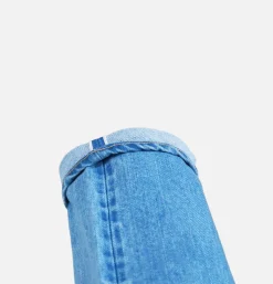 22001 Jean Loose Tapered Ice Blue