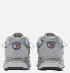 Baskets 990 V4 Grey