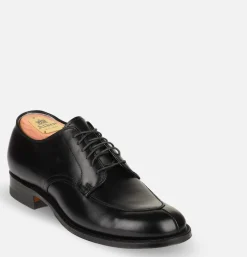 M1603 - V Tip Black