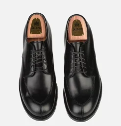 M1603 - V Tip Black